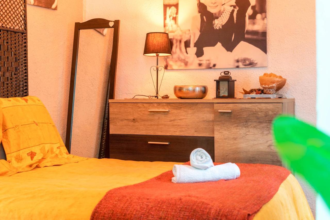 Acogedor Apartamento En El Corazon De Pamplona Ngoại thất bức ảnh